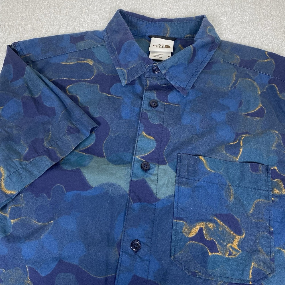 The North Face Baytrail Button Shirt Mens Medium Blue Camo Pattern Short‎ Sleeve